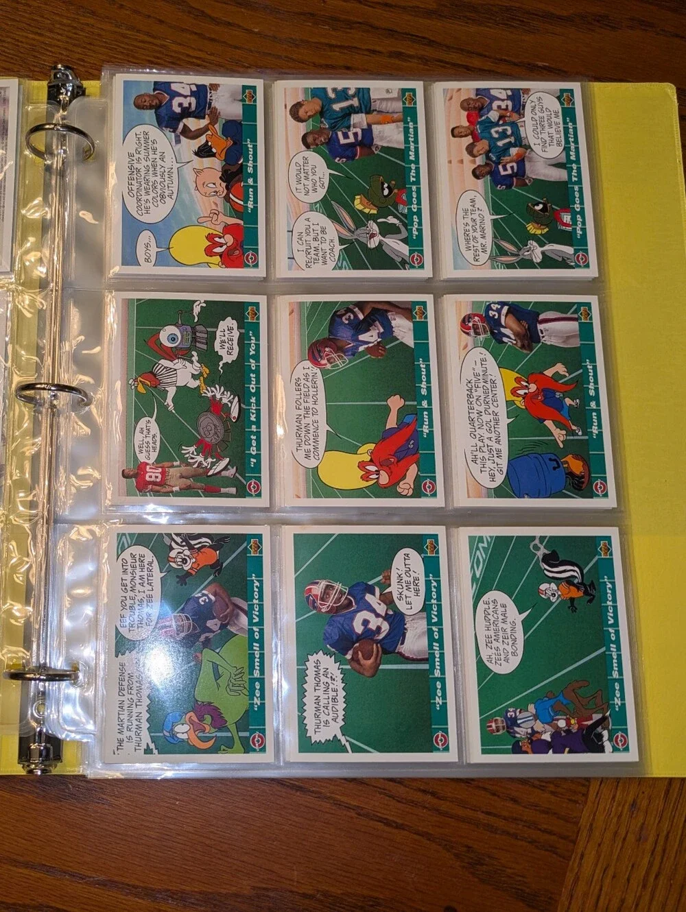 100 Looney Tunes NFL Cards Binder 🔥 1992 Upper Deck Comic Ball Football Colle
